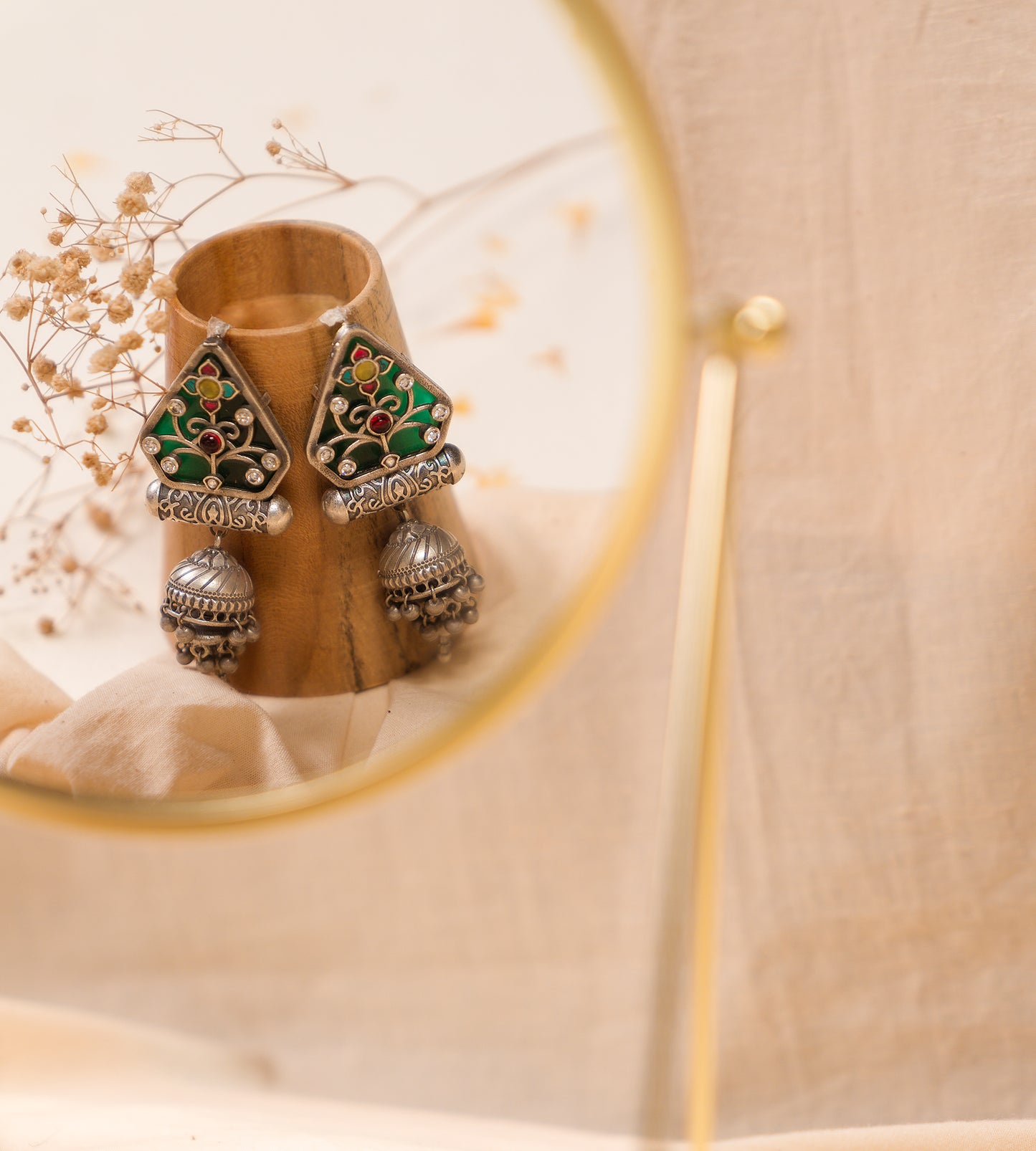 Emerald Studded Earrings