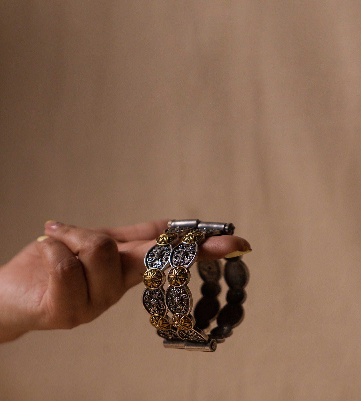 Flower Engraved Bangle