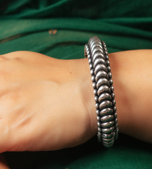 Meera Bangles